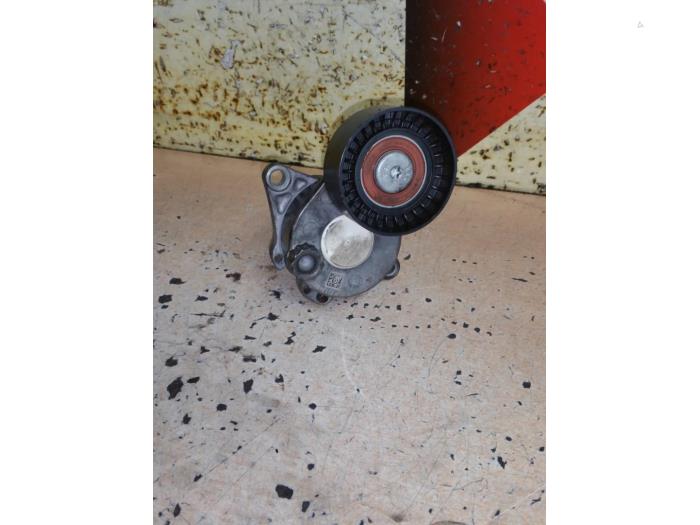 Gebruikte Spanner multiriem Mercedes Sprinter 3,5t (906.63) 213 CDI 16V Prijs € 25,00 Margeregeling aangeboden door EU Engines & Parts BV
