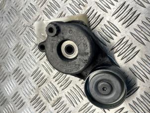 Gebruikte Spanrol Multiriem Chrysler 300 C 3.0 CRD V6 24V Prijs € 25,00 Margeregeling aangeboden door EU Engines & Parts BV