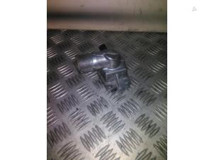 Gebruikte Thermostaathuis Iveco New Daily VI 45.180, 65.180 Bus Prijs € 35,00 Margeregeling aangeboden door EU Engines & Parts BV