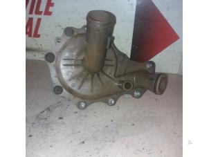 Gebruikte Waterpomp Ford Transit Custom 2.2 TDCi 16V FWD Prijs € 45,00 Margeregeling aangeboden door EU Engines & Parts BV