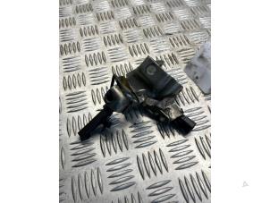 Gebruikte Krukas sensor Landrover Range Rover Sport (LW) 3.0 TDV6 Prijs € 25,00 Margeregeling aangeboden door EU Engines & Parts BV