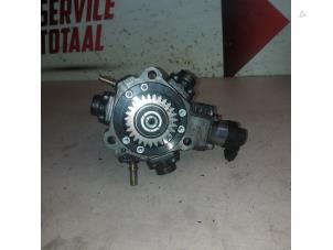 Gebruikte Dieselpomp Mercedes C (W205) C-200 1.6 CDI BlueTEC, C-200 d 16V Prijs € 175,00 Margeregeling aangeboden door EU Engines & Parts BV