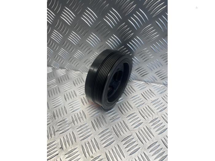 Gebruikte Poelie Krukas Mercedes E (W211) 3.0 E-280 CDI 24V Prijs € 50,00 Margeregeling aangeboden door EU Engines & Parts BV