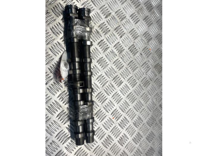 Gebruikte Nokkenas set Mercedes B (W246/W242) 1.8 B-180 CDI BlueEFFICIENCY 16V Prijs € 150,00 Margeregeling aangeboden door EU Engines & Parts BV