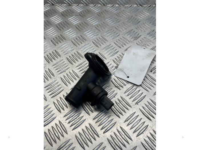 Gebruikte Thermostaathuis Volkswagen Golf V (1K1) 2.0 TDI 16V Prijs € 15,00 Margeregeling aangeboden door EU Engines & Parts BV
