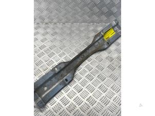 Gebruikte Uitlaatsteun Volkswagen Polo IV (9N1/2/3) 1.2 Prijs € 25,00 Margeregeling aangeboden door EU Engines & Parts BV