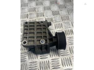 Gebruikte Dynamosteun onder Audi A6 (C6) 2.7 TDI V6 24V Prijs € 25,00 Margeregeling aangeboden door EU Engines & Parts BV