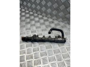 Gebruikte Galerij (Injectie) Volkswagen Crafter 2.0 TDI Prijs € 95,00 Margeregeling aangeboden door EU Engines & Parts BV