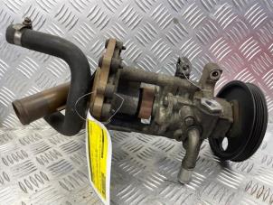 Gebruikte Waterpomp Ford Transit Custom 2.2 TDCi 16V FWD Prijs € 45,00 Margeregeling aangeboden door EU Engines & Parts BV