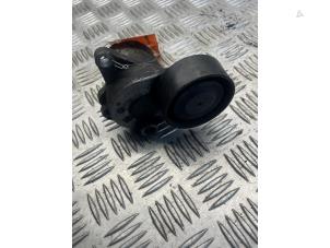 Gebruikte Spanrol Multiriem Mercedes E (W212) E-250 CDI 16V BlueEfficiency,BlueTec Prijs € 25,00 Margeregeling aangeboden door EU Engines & Parts BV