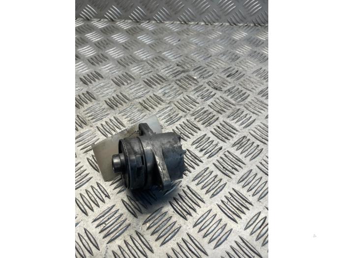 Gebruikte Spanner multiriem Mercedes Sprinter 3,5t (906.73) 311 CDI 16V Prijs € 25,00 Margeregeling aangeboden door EU Engines & Parts BV
