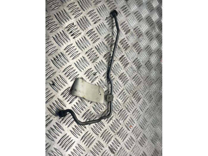 Gebruikte Oliedruk Leiding Mercedes C (W205) C-180 1.6 CDI BlueTEC, C-180 d 16V Prijs € 45,00 Margeregeling aangeboden door EU Engines & Parts BV