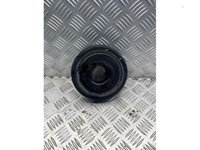 Gebruikte Krukas Poelie Renault Trafic Passenger (1JL/2JL/3JL/4JL) 1.6 dCi 115 Prijs € 50,00 Margeregeling aangeboden door EU Engines & Parts BV