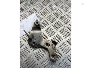 Gebruikte Steun (diversen) Mercedes E (W213) E-220d 2.0 Turbo 16V Prijs € 15,00 Margeregeling aangeboden door EU Engines & Parts BV