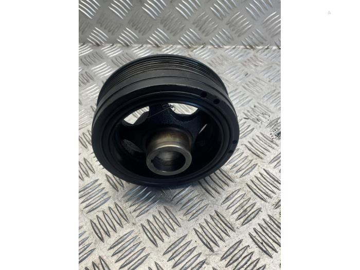 Gebruikte Poelie Krukas Mercedes Vito (639.7) 3.0 120 CDI V6 24V Prijs € 50,00 Margeregeling aangeboden door EU Engines & Parts BV