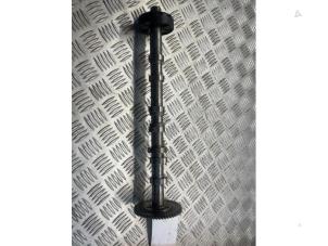 Gebruikte Nokkenas Mercedes R (W251) 3.0 300 CDI 24V BlueEFFICIENCY Prijs € 75,00 Margeregeling aangeboden door EU Engines & Parts BV