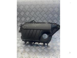 Gebruikte Afdekplaat motor Mercedes C (W205) C-180 1.6 CDI BlueTEC, C-180 d 16V Prijs € 60,00 Margeregeling aangeboden door EU Engines & Parts BV