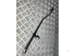 Gebruikte Olie Peilstok Mercedes Sprinter 3t (906.61) 213 CDI 16V Prijs € 20,00 Margeregeling aangeboden door EU Engines & Parts BV