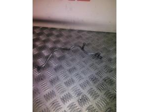 Gebruikte Oliedruk Leiding Mercedes C (C205) C-220d 2.2 16V BlueTEC Prijs € 25,00 Margeregeling aangeboden door EU Engines & Parts BV