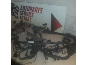 Gebruikte Elektrische Bedrading Compleet BMW 5 serie Touring (F11) M550d xDrive 24V Prijs € 250,00 Margeregeling aangeboden door EU Engines & Parts BV