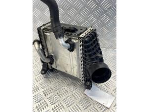 Gebruikte Intercooler Mercedes E (W213) E-200d 2.0 Turbo 16V Prijs € 125,00 Margeregeling aangeboden door EU Engines & Parts BV
