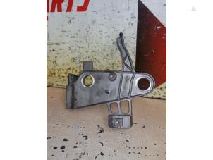 Gebruikte Steun (diversen) Mercedes C (W204) 2.2 C-200 CDI 16V BlueEFFICIENCY Prijs € 25,00 Margeregeling aangeboden door EU Engines & Parts BV