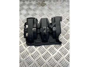 Gebruikte Diversen Peugeot 208 II (UB/UH/UP) 1.2 Vti 12V PureTech 100 Prijs € 20,00 Margeregeling aangeboden door EU Engines & Parts BV