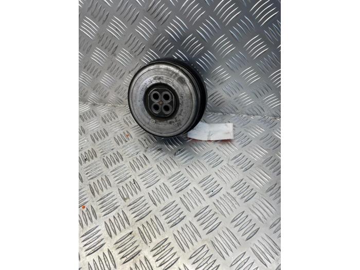 Gebruikte Poelie Krukas Mercedes GLK (204.7/9) 2.2 220 CDI 16V BlueEfficiency Prijs € 50,00 Margeregeling aangeboden door EU Engines & Parts BV