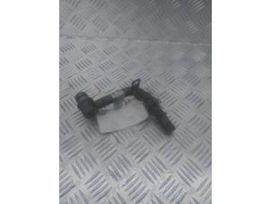 Gebruikte Waterpijp Ford Transit Custom 2.0 TDCi 16V Eco Blue 105 Prijs € 15,00 Margeregeling aangeboden door EU Engines & Parts BV