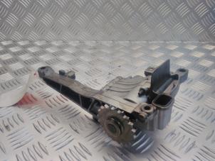 Gebruikte Oliepomp Mercedes Vito (639.6) 3.0 122 CDI V6 24V Prijs € 50,00 Margeregeling aangeboden door EU Engines & Parts BV