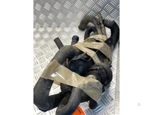 Gebruikte Extra waterpomp Ford Transit Custom 2.0 TDCi 16V Eco Blue 105 Prijs € 75,00 Margeregeling aangeboden door EU Engines & Parts BV