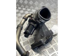 Gebruikte EGR Klep Opel Movano (4A1; 4A2; 4B2; 4B3; 4C2; 4C3) 2.5 CDTI Prijs € 100,00 Margeregeling aangeboden door EU Engines & Parts BV