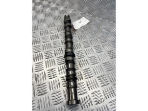 Gebruikte Nokkenas Mercedes C (W204) 1.8 C-200 CGI 16V Prijs € 100,00 Margeregeling aangeboden door EU Engines & Parts BV