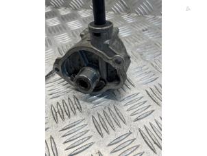 Gebruikte Vacuumpomp (Diesel) Mercedes B (W246) 2.1 B-220 CDI BlueEFFICIENCY 16V Prijs € 35,00 Margeregeling aangeboden door EU Engines & Parts BV