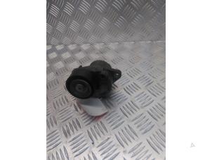 Gebruikte Spanrol Multiriem Citroen Jumpy 2.0 Blue HDI 120 Prijs € 25,00 Margeregeling aangeboden door EU Engines & Parts BV