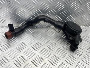 Gebruikte Carterventilatie Mercedes C Estate (S204) 3.0 C-320 CDI V6 24V Prijs € 35,00 Margeregeling aangeboden door EU Engines & Parts BV