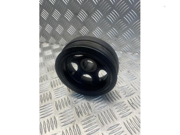 Gebruikte Poelie Krukas Mercedes E (W211) 3.0 E-280 CDI 24V Prijs € 50,00 Margeregeling aangeboden door EU Engines & Parts BV