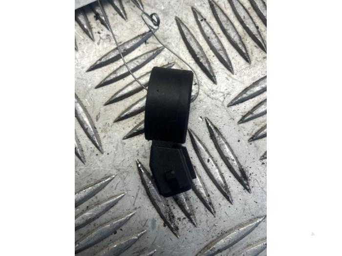 Pingelsensor van een Mercedes-Benz C (W203) 1.8 C-200K 16V 2007