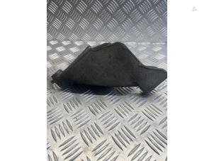 Gebruikte Motorrubber Volkswagen Crafter 2.5 TDI 28/30/32/35 SWB Prijs € 25,00 Margeregeling aangeboden door EU Engines & Parts BV