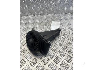 Gebruikte Spanner multiriem Mercedes Vito (639.6) 2.2 111 CDI 16V Prijs € 25,00 Margeregeling aangeboden door EU Engines & Parts BV