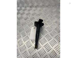 Gebruikte Olie niveau sensor Mercedes E Estate (S213) E-200d 2.0 Turbo 16V Prijs € 35,00 Margeregeling aangeboden door EU Engines & Parts BV