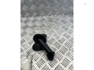 Gebruikte Olie aanzuigbuis Citroen Jumper (U9) 2.2 HDi 150 Euro 5 Prijs € 25,00 Margeregeling aangeboden door EU Engines & Parts BV