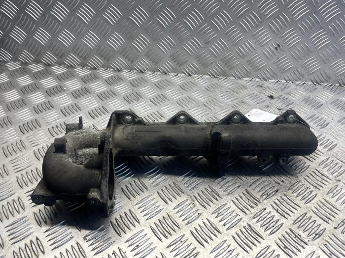 Gebruikte Inlaatspruitstuk Opel Vivaro 2.0 CDTI Prijs € 35,00 Margeregeling aangeboden door EU Engines & Parts BV