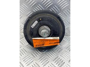 Gebruikte Krukas Poelie Renault Trafic New (FL) 2.0 dCi 16V 115 Prijs € 50,00 Margeregeling aangeboden door EU Engines & Parts BV