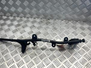 Gebruikte Peilstok Olie BMW 4 serie (F32) 435d xDrive 3.0 24V Prijs € 25,00 Margeregeling aangeboden door EU Engines & Parts BV