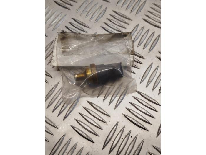 Gebruikte Temperatuursensor Motor Volkswagen Transporter/Caravelle T5 2.0 TDI DRF Prijs € 10,00 Margeregeling aangeboden door EU Engines & Parts BV
