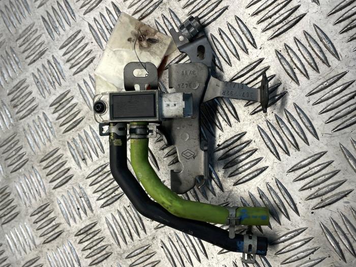 Gebruikte Turbodruk sensor Mercedes A (177.0) 1.5 A-180d Prijs € 35,00 Margeregeling aangeboden door EU Engines & Parts BV