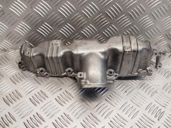 Gebruikte Spruitstuk Inlaat Audi A4 Avant (B8) 2.0 TDI 16V Prijs € 35,00 Margeregeling aangeboden door EU Engines & Parts BV