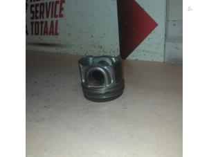 Gebruikte Zuiger Ford Transit Custom 2.0 TDCi 16V Eco Blue 105 Prijs € 50,00 Margeregeling aangeboden door EU Engines & Parts BV