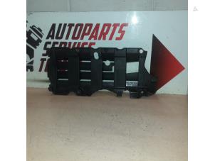 Gebruikte Carterpan Opel Insignia Sports Tourer Mk.I 2.0 CDTI 16V 4x4 Prijs € 20,00 Margeregeling aangeboden door EU Engines & Parts BV